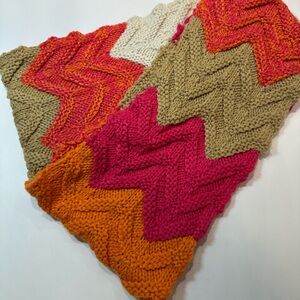 Infinity Chevron Knit Scarf - Multicolor